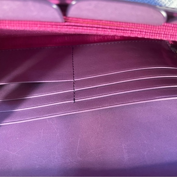 Abas Travel pink leather wallet/organizer and passport cover - Picture 10 of 16